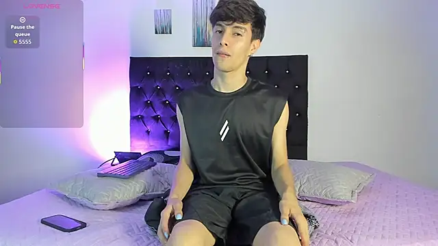 axxxel twink online show from 02-21-26, 01:40