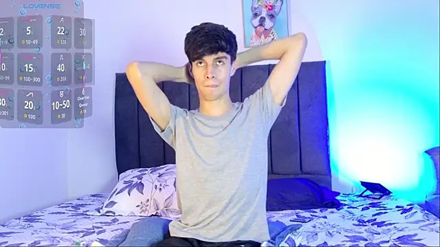Snapshot of axxxel_twink chatting on 06-03-26, 03:29 axxxel twink online show from 06-03-26, 03:29