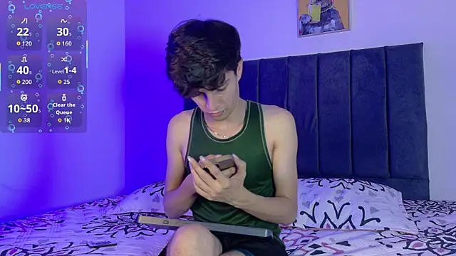 axxxel twink online show from 06-30-26, 03:17