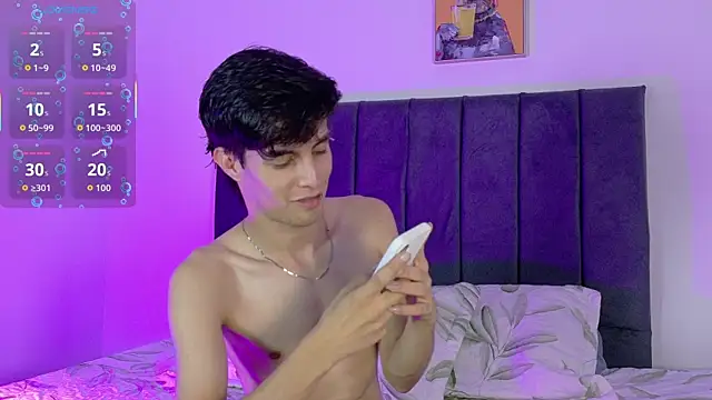 axxxel twink online show from 06-21-26, 03:12