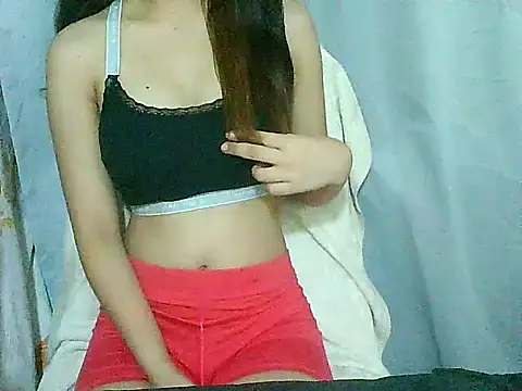 Snapshot of HornyWetPussy4u chatting on 05-26-26, 12:09 HornyWetPussy4u online show from 05-26-26, 12:09