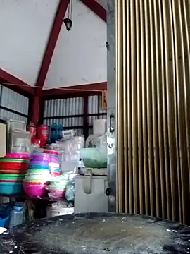 Snapshot of YIYI-502 chatting on 02-09-26, 05:38 YIYI-502 online show from 02-09-26, 05:38