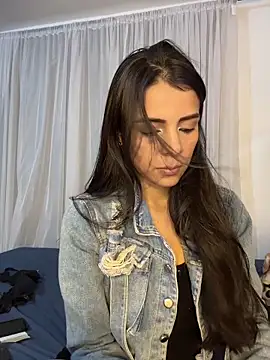 Snapshot of EvaMiranda chatting on 02-02-26, 05:06 EvaMiranda online show from 02-02-26, 05:06