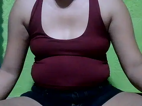 Snapshot of Sexy_HotPussy4u chatting on 02-12-26, 03:56 Sexy HotPussy4u online show from 02-12-26, 03:56