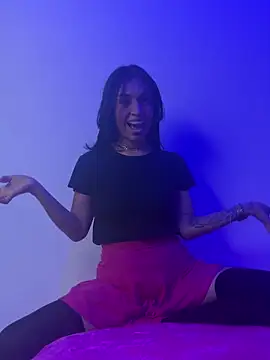 Jade 66 online show from 02-12-26, 06:24