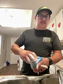 Skizm1986 online show from 02-10-26, 05:45