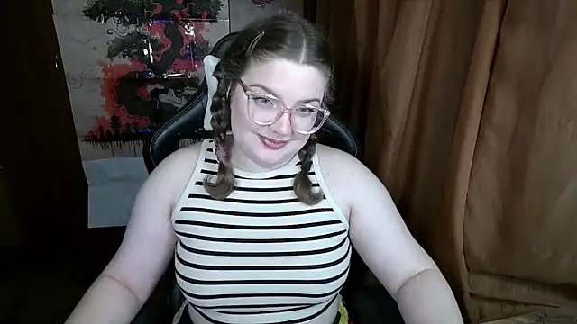 Teasing Dora online show from 04-21-26, 10:16