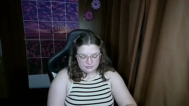 Teasing Dora online show from 07-27-26, 12:28