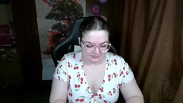 Teasing Dora online show from 03-26-26, 11:46