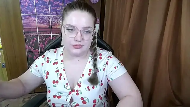 Teasing Dora online show from 04-29-26, 12:04