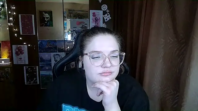 Teasing Dora online show from 02-14-26, 12:00