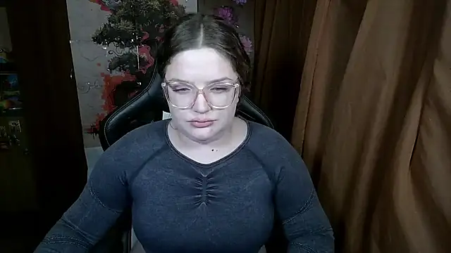 Teasing Dora online show from 04-17-26, 08:11