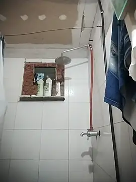 Snapshot of Sergiowooo chatting on 02-28-26, 04:45 Sergiowooo online show from 02-28-26, 04:45