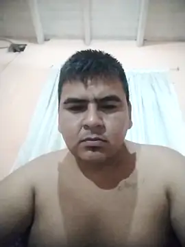 Snapshot of Sergiowooo chatting on 02-16-26, 05:50 Sergiowooo online show from 02-16-26, 05:50