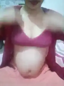 Snapshot of khushi_rawat chatting on 02-01-26, 03:54 khushi rawat online show from 02-01-26, 03:54