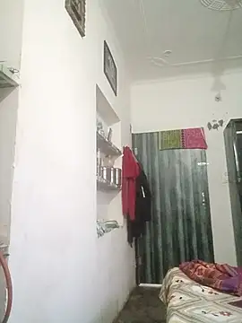 Snapshot of khushi_rawat chatting on 02-12-26, 02:22 khushi rawat online show from 02-12-26, 02:22