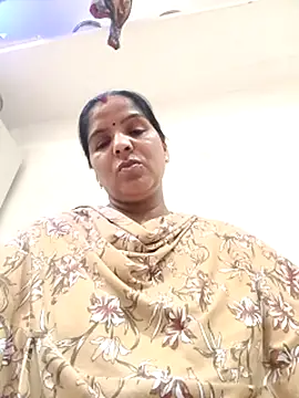 Snapshot of punamji_sexe chatting on 05-31-26, 03:51 punamji sexe online show from 05-31-26, 03:51