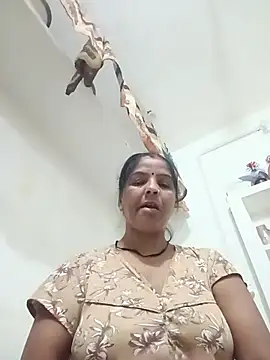 Snapshot of punamji_sexe chatting on 05-15-26, 02:42 punamji sexe online show from 05-15-26, 02:42