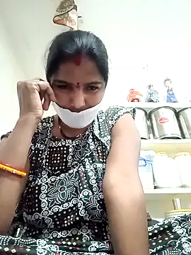 punamji sexe online show from 03-25-26, 06:35