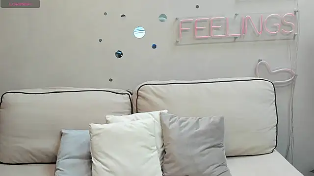 Lauraaa Smith online show from 02-23-26, 12:56