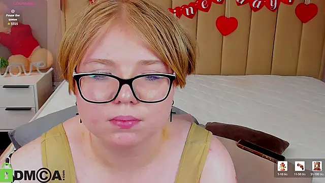 Lauraaa Smith online show from 02-20-26, 06:26