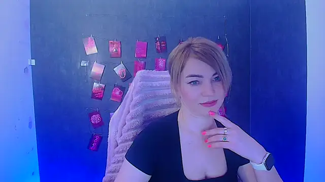 CuttieEmma online show from 02-20-26, 12:51