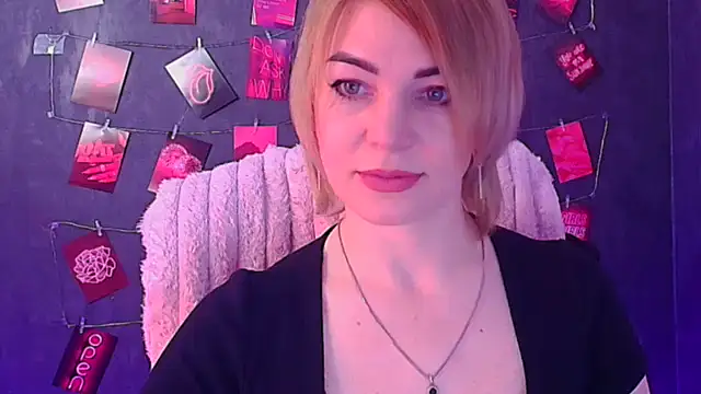 CuttieEmma online show from 03-18-26, 12:51