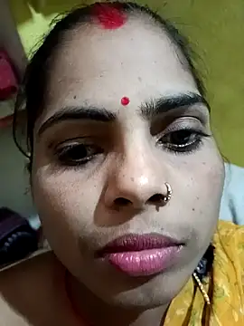 Snapshot of Priyakoli4568 chatting on 02-17-26, 12:13 Priyakoli4568 online show from 02-17-26, 12:13