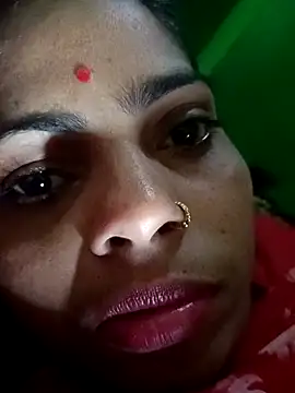 Snapshot of Priyakoli4568 chatting on 04-11-26, 07:38 Priyakoli4568 online show from 04-11-26, 07:38