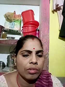 Snapshot of Priyakoli4568 chatting on 02-20-26, 01:13 Priyakoli4568 online show from 02-20-26, 01:13