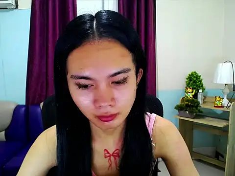 Snapshot of devine_goddess chatting on 05-14-26, 05:43 devine goddess online show from 05-14-26, 05:43