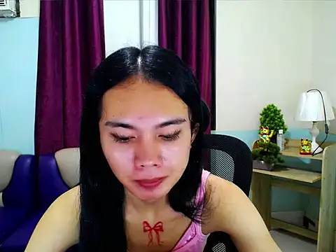 Snapshot of devine_goddess chatting on 05-16-26, 08:19 devine goddess online show from 05-16-26, 08:19