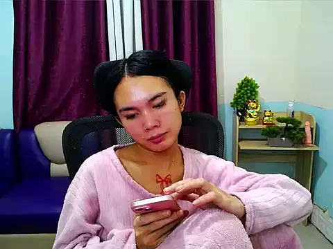 devine goddess online show from 04-07-26, 04:09