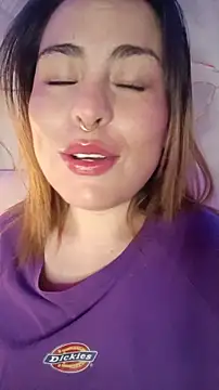 Kennya Rodriguez online show from 03-29-26, 07:48