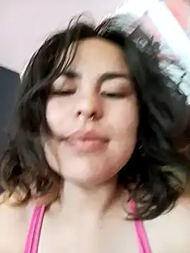 Kennya Rodriguez online show from 03-02-25, 05:44