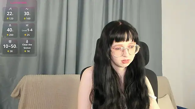 CosmicGleam online show from 04-11-26, 09:18