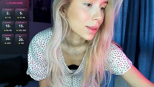 Snapshot of Elysia_kiss chatting on 03-02-26, 05:19 Elysia kiss online show from 03-02-26, 05:19