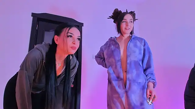 Peanaughty online show from 02-12-26, 08:25