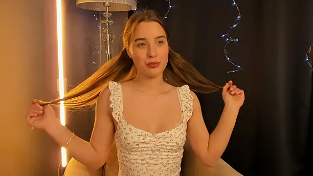 NightGloss online show from 02-13-26, 01:11