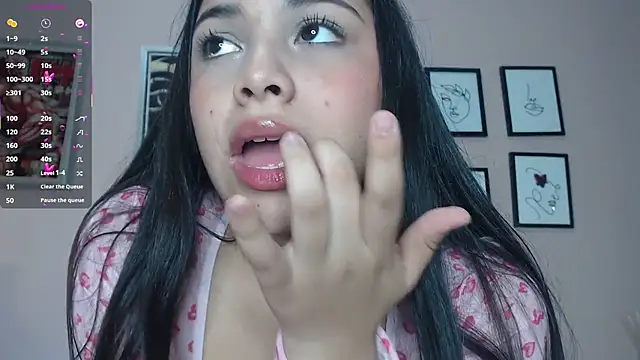 Mia Vibe online show from 02-06-26, 08:38