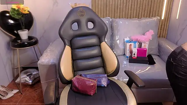 Lynn turner online show from 02-28-26, 01:00