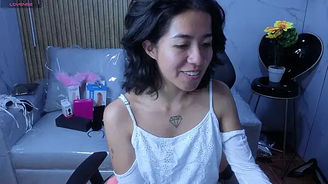 Lynn turner online show from 02-21-26, 08:22