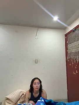 Charlotte Mason online show from 02-05-26, 04:36