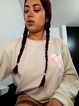 Snapshot of _ValentinaX_ chatting on 02-18-26, 11:39 ValentinaX online show from 02-18-26, 11:39