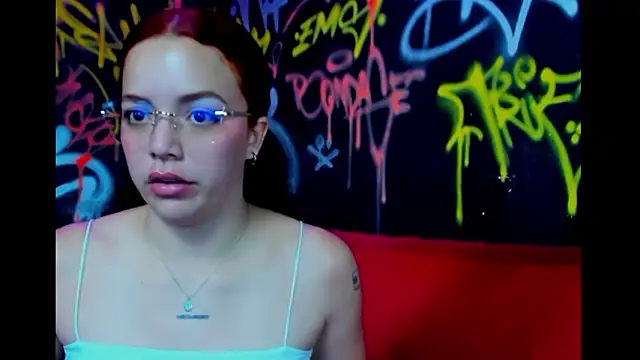 Miss Dior2 online show from 03-26-26, 01:53