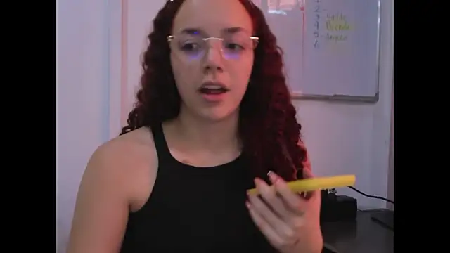 Miss Dior2 online show from 02-17-26, 05:10