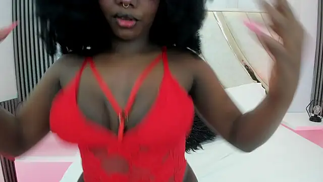 Snapshot of Sotf_Charlotte chatting on 02-13-26, 07:47 Sotf Charlotte online show from 02-13-26, 07:47