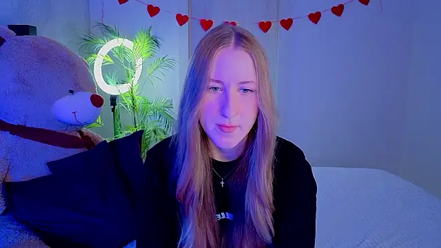 CassieReborn online show from 02-28-26, 03:55