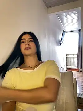 Snapshot of _HannahFox_ chatting on 02-14-26, 10:21 HannahFox online show from 02-14-26, 10:21