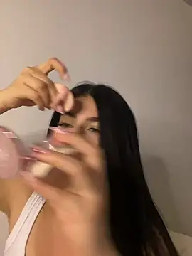 Snapshot of _HannahFox_ chatting on 02-20-26, 11:39 HannahFox online show from 02-20-26, 11:39